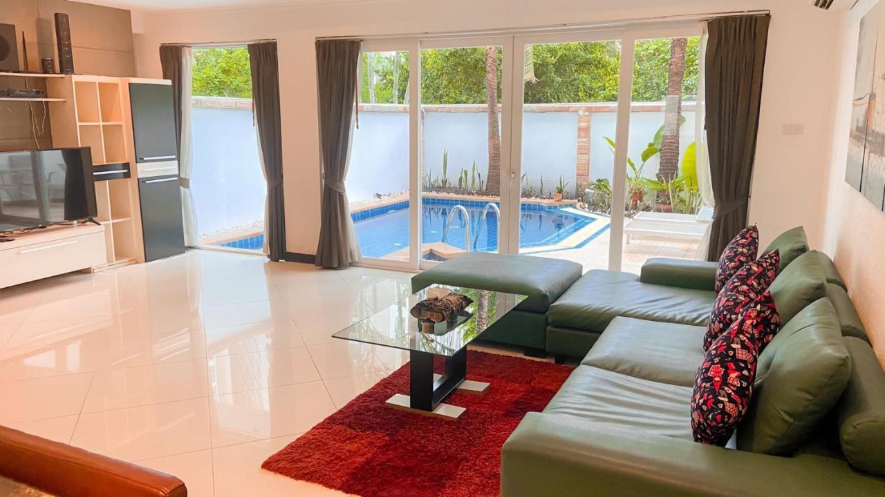 Hidden Palm Pool Villas Pattaya Eksteriør billede